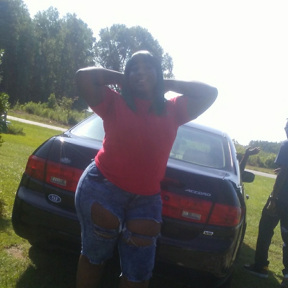 Meet your Posher, Yazarehia